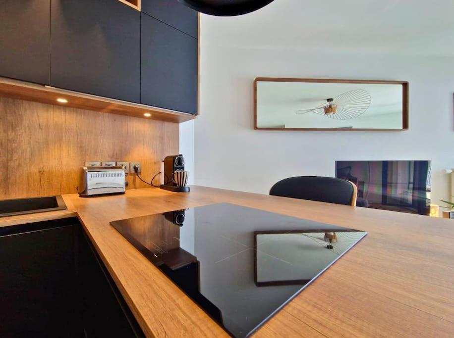 Sublime Appartement 4 Etoiles Neuf T3 Aputeaux 61M2 Proche La Defense, 10M2 De Terrasse Avec Magnifique Vue Buitenkant foto